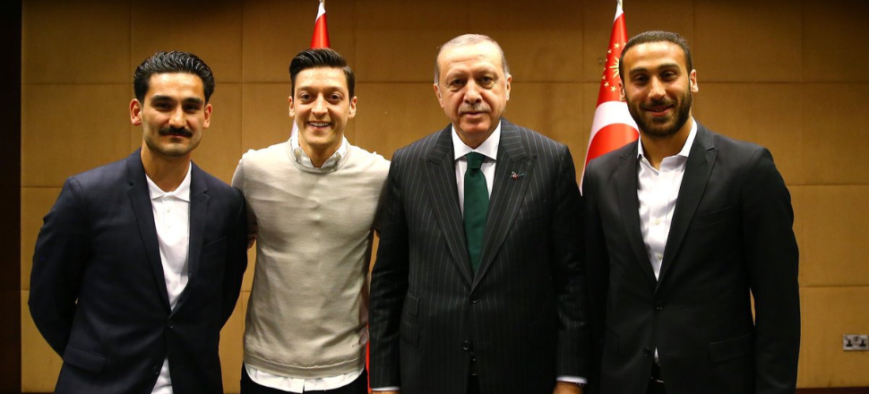 Mesut Özil geri adım atmadı! "Yine olsa yaparım"
