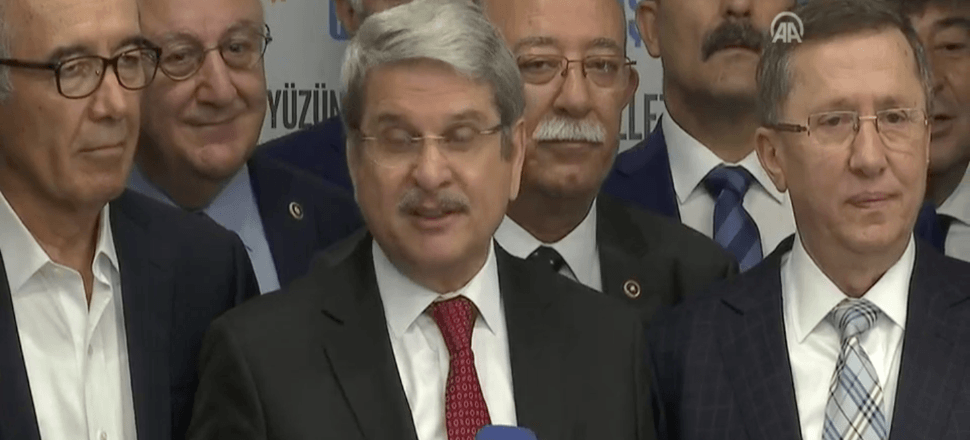 İYİ Parti'den olağanüstü kurultay kararı!