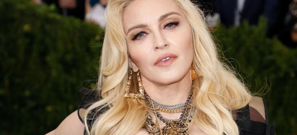 Madonna'ya şok taciz suçlaması!