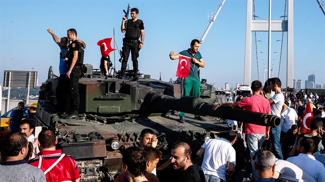 Darbecilerin panik anları! Kıbrıs'ta FETÖ belgeleri bakın nerede bulundu!
