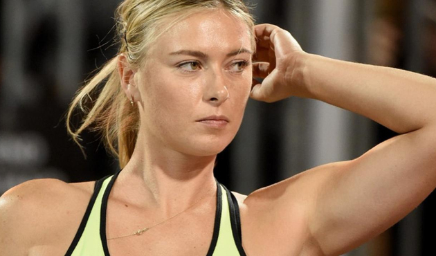 Maria Sharapova'nın kalçasını böyle ısırdı...