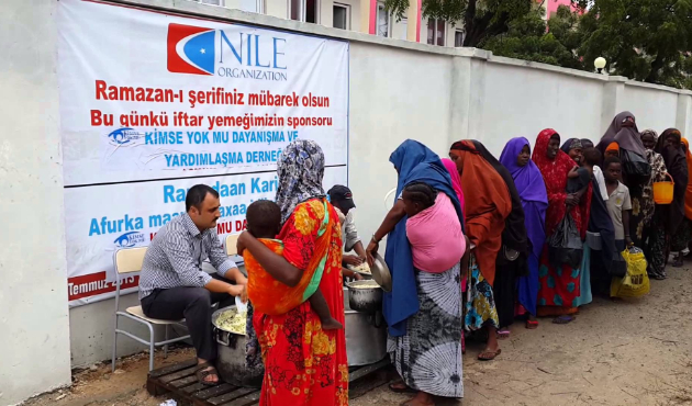 FETÖ yokluk içindeki Somali'de vurgun yaptı