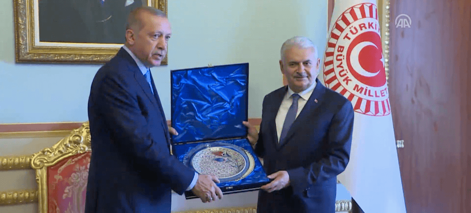 Erdoğan, Yıldırım'ı makamında ziyaret etti!