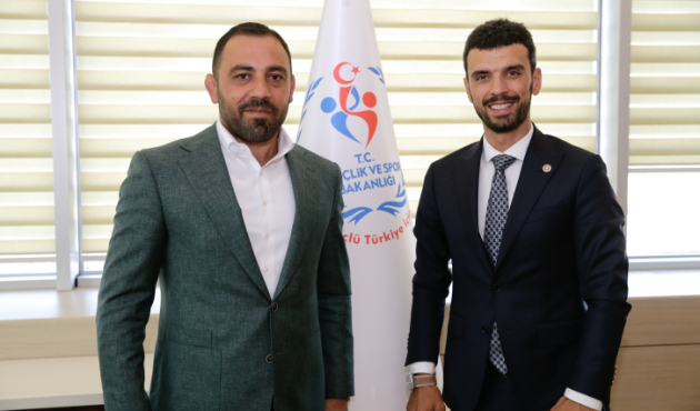 Kenan Sofuoğlu'ndan Hamza Yerlikaya'ya ziyaret