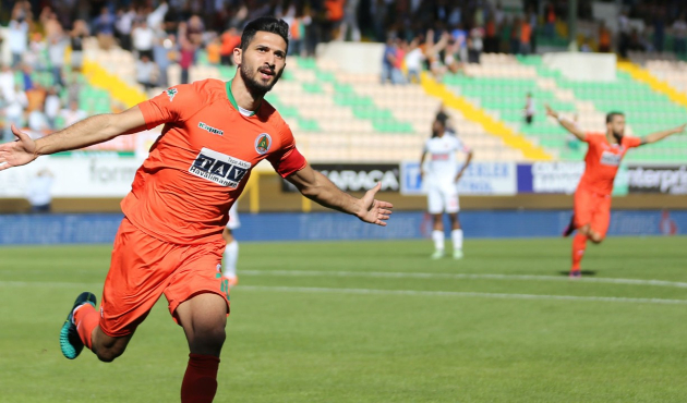 Galatasaray'dan Emre Akbaba için son teklif!