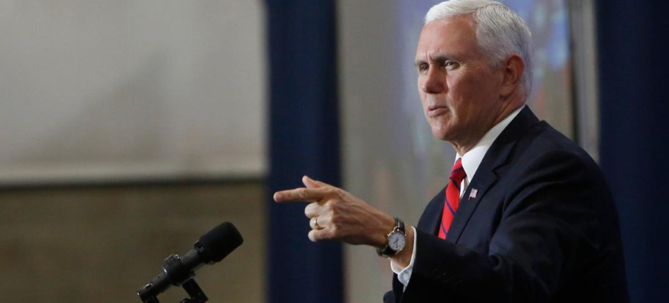 Mike Pence skandal açıklamasını profiline sabitledi!