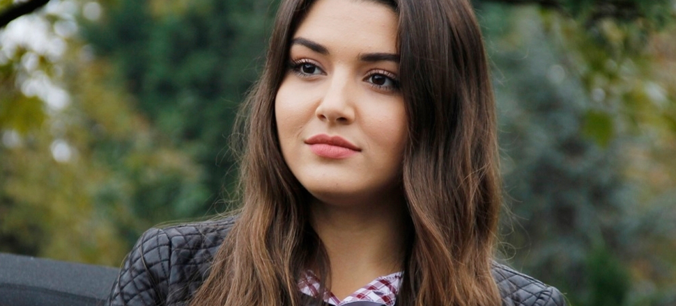 Hande Erçel'den 'bazlama' paylaşımı!