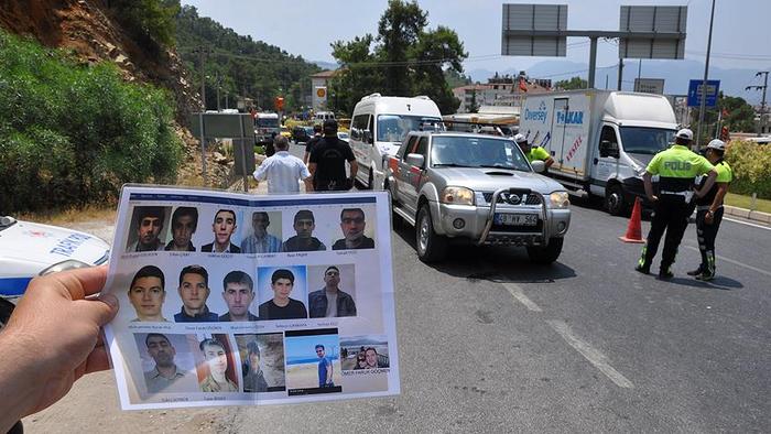 Flaş... Erdoğan'ın otelini basan darbecilerden biri yakalandı!