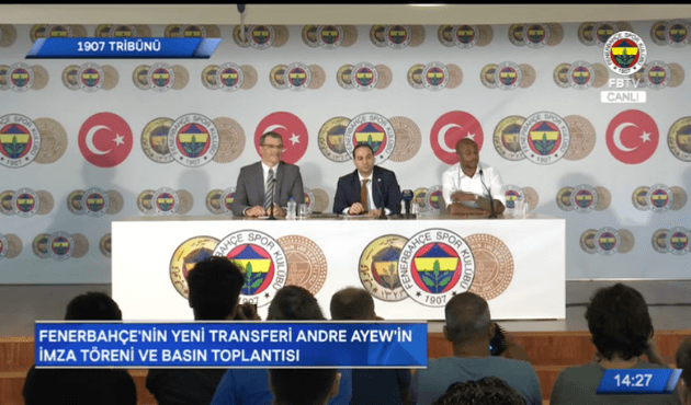 Fenerbahçe'de Andre Ayew için imza tören yapıldı!