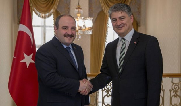 Bakan Varank projeyle ilgili yeni ipuçları verdi