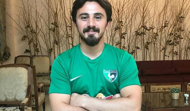 Oğlu kulübe transfer olunca istifa etti!