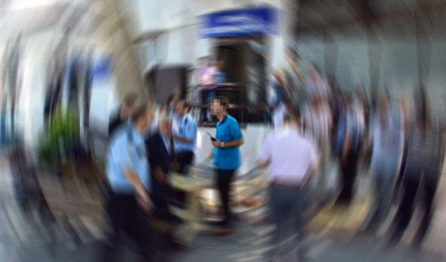 Karakolda dehşet! Polis arkadaşının boğazını kesti