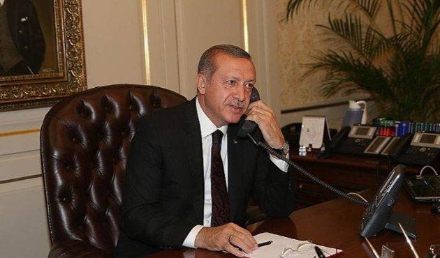 Erdoğan'dan İmran Han'a tebrik telefonu...