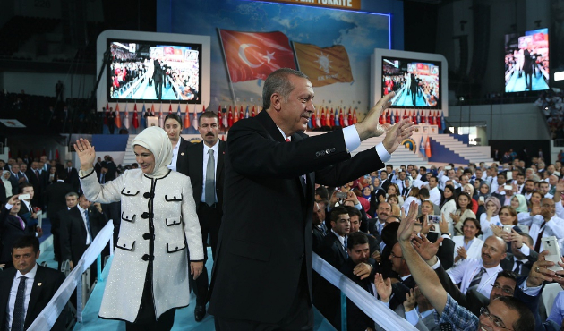 Muhalefette kaos yaşanırken AK Parti düğmeye bastı