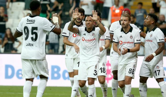 Beşiktaş, farkla tura adını yazdırdı!