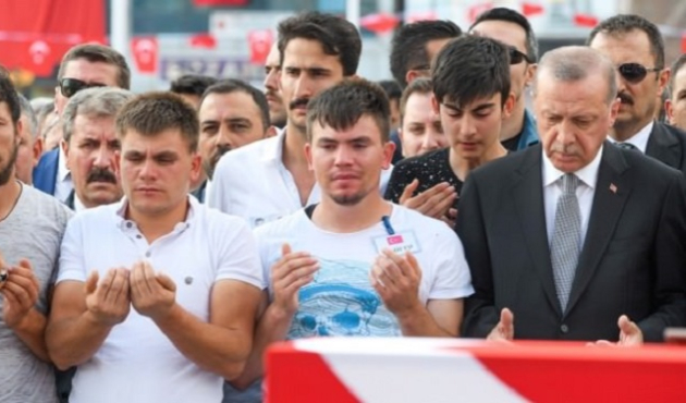 "2 can verdim, 200 can alacağım!"