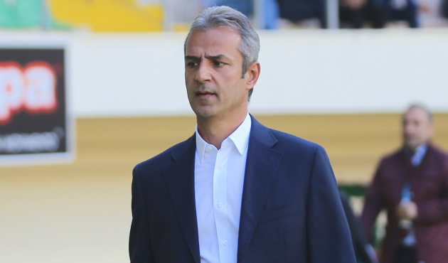 ''Şu anda ligde en iyi kadroya Fenerbahçe sahip''