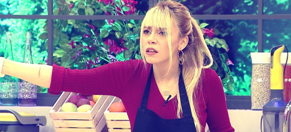 Canlı yayında doğum sancısı geldi!