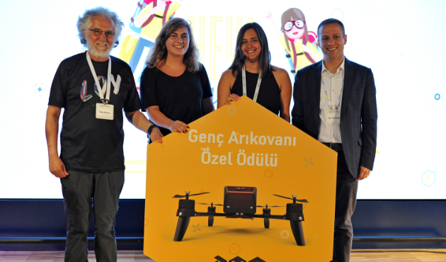 Genç Arıkovanı’nın hayata dokunan liseli girişimcilerine ödül!