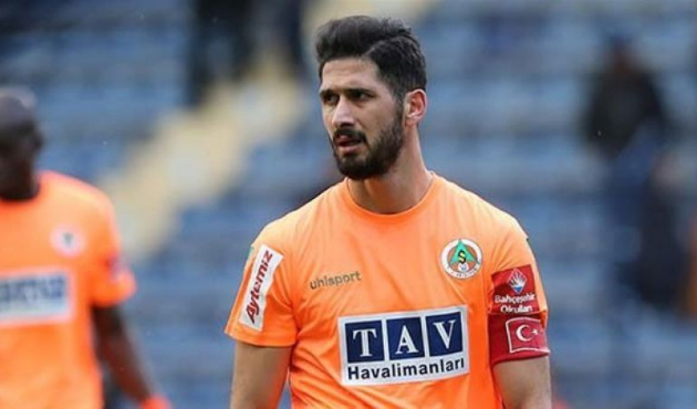 Galatasaray Emre Akbaba için rest çekti!