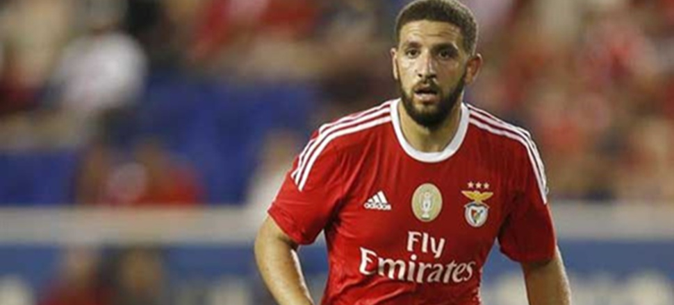 Adel Taarabt Benfica'da devam etmek istemiyor...