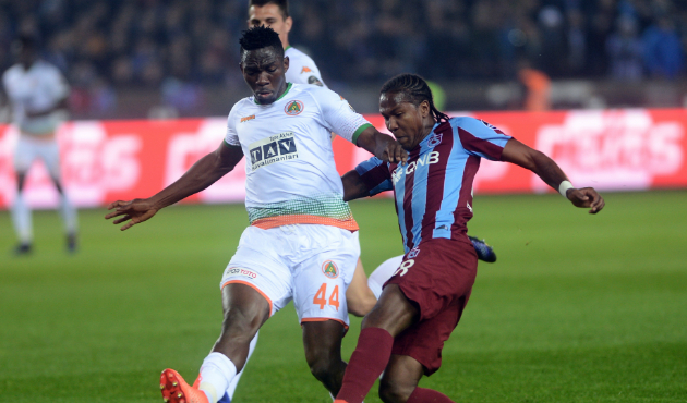 Süper Lig ekipleri Omeruo için yarışıyor!