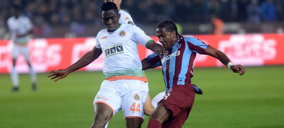 Süper Lig ekipleri Omeruo için yarışıyor!