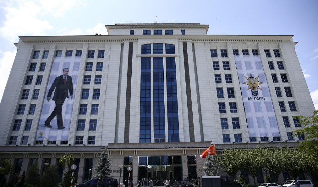AK Parti'den, ABD'nin yaptırım kararına tepki!
