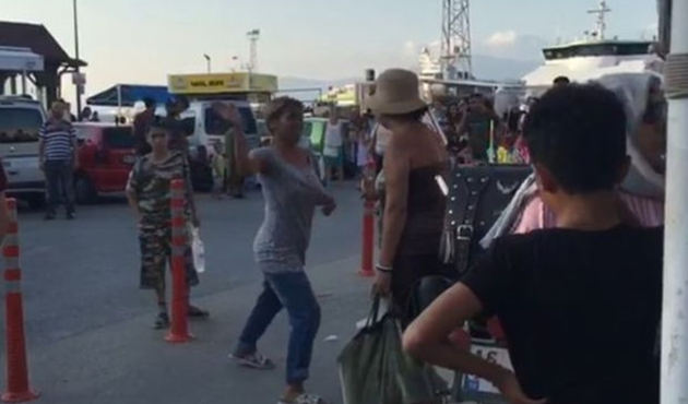 Mudanya'da turist kadına tekme tokat saldırı!