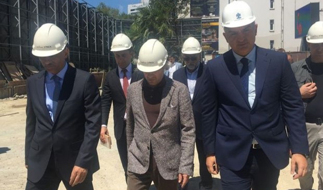Kültür ve Turzim Bakanı'ndan AKM'ye ziyaret!