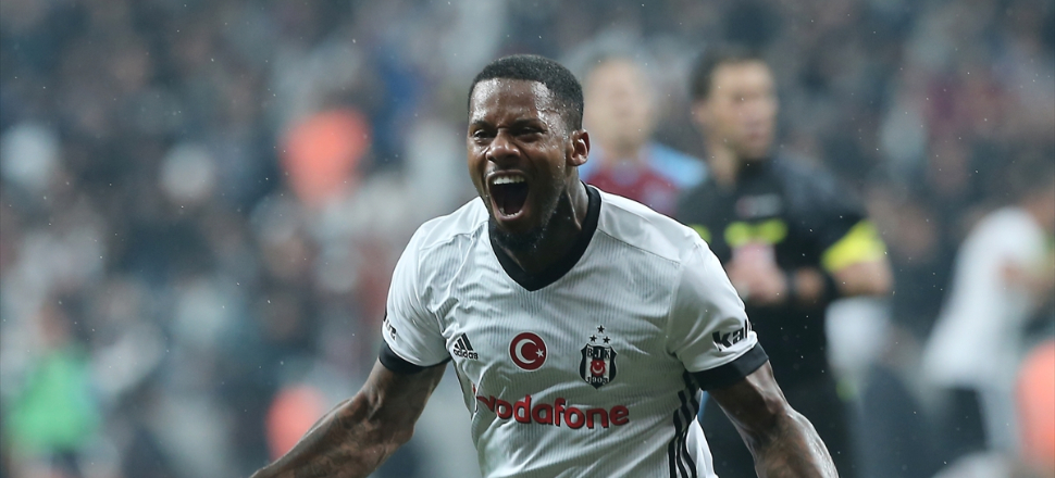 Jeremain Lens'ten Quaresma'ya çalım!