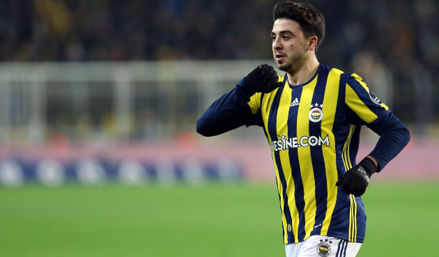 Ozan Tufan o Süper Lig ekibiyle görüşmeye başladı!