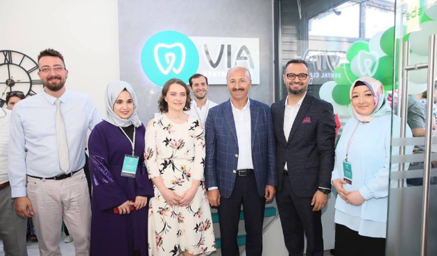 İstanbul'da modern bir diş polikliniği: VIA Dental Clinic açıldı...