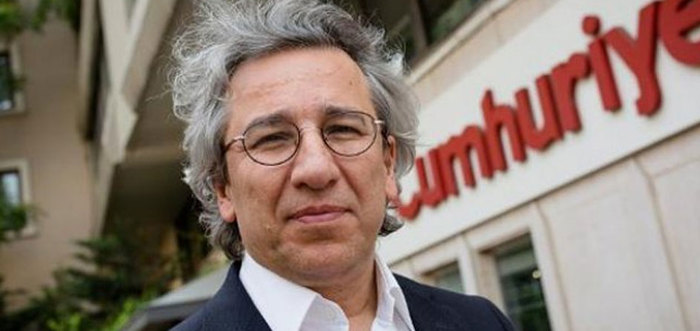 Can Dündar'dan hain işbirliği! İngiliz gazetesinde FETÖ ve darbeye sahip çıktı