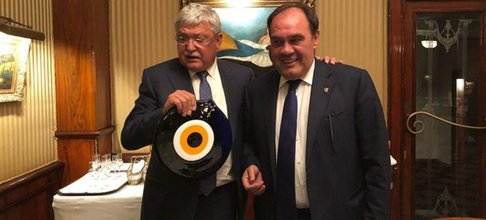 Demirören'den, Sandor Csanyi'ye ziyaret!