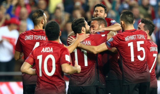 Fenerbahçe milli yıldız için çalışmalara başladı!