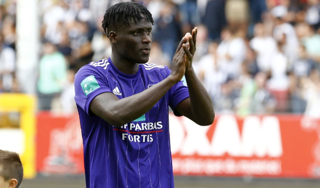 Galatasaray'da stoper transferi!