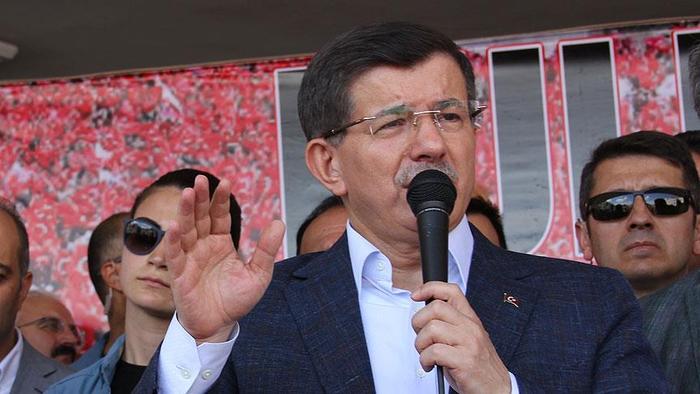 Davutoğlu'ndan Gülen'e: Asıl ahmak sensin!