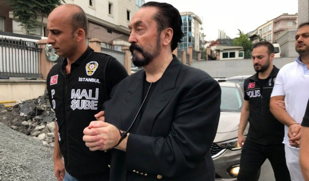"Benim Tevrat'ta geçen mehdi olduğumu düşünüyorlar"