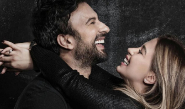 Tarkan'dan eşine romantik satırlar!