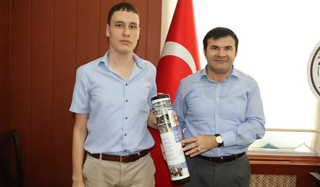 Otizmli genç üniversite sınavında derece yaptı!