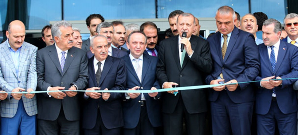 Cumhurbaşkanı Erdoğan, Rize'de otel açılışı yaptı!