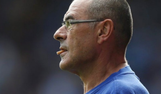 Sarri, sigara içemeyince bakın ne çözüm buldu!