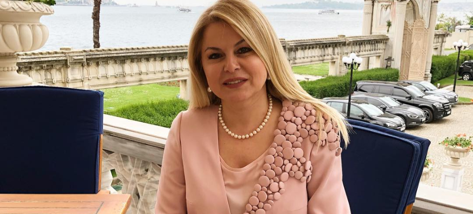 Deniz Ülke Arıboğan tarafını seçti: Buradayım!