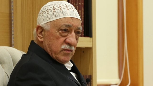 Bir ülkeden daha FETÖ'ye darbe! 4 FETÖ imamı tutuklandı