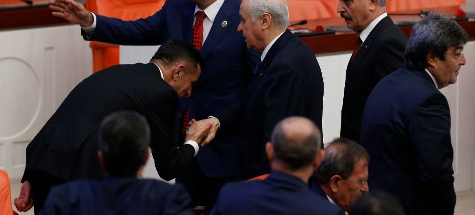 İYİ Partili vekilden Bahçeli'nin çağrısına yanıt!