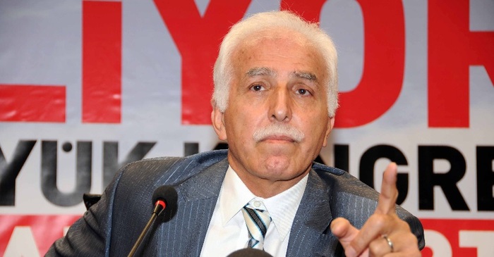 Kamalak'tan yarım yamalak darbe kınaması! Erbakan Hoca'nın partisini Feto'ya peşkeş çekmesi yetmedi