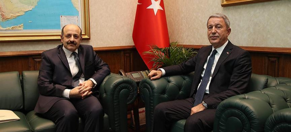 Bakan Akar YÖK Başkanı ile bedelliyi görüştü...