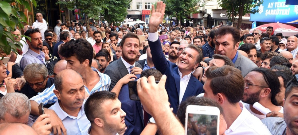 Mustafa Sarıgül Şişli için adaylığını ilan etti...