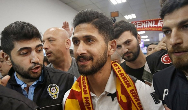 Emre Akbaba'da lisans şoku! / ÖZEL